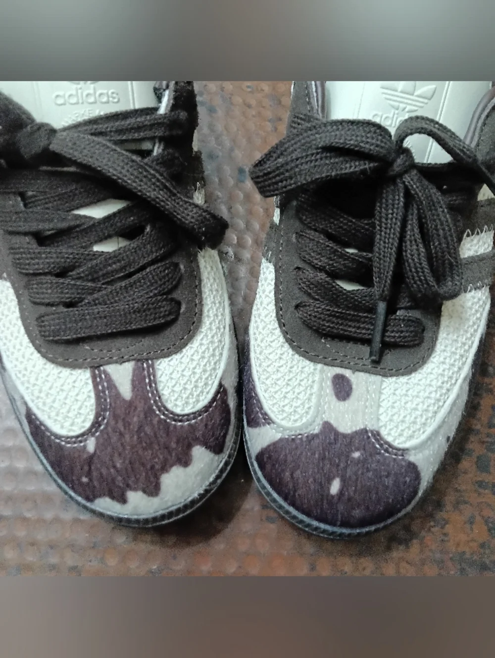 adidas Notitle x Samba Og Sz. 6.5 Brown Cow Print Unisex Sneakers - Picture 6 of 16